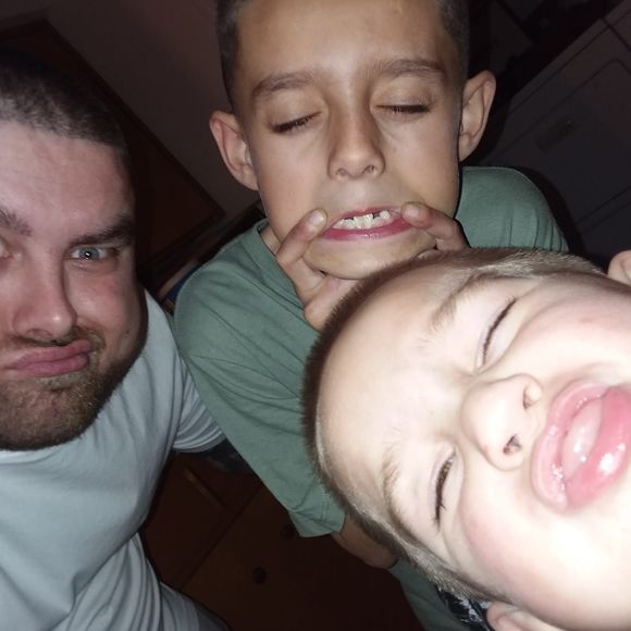 Meet your Posher, Rikk - Picture 1 of 1